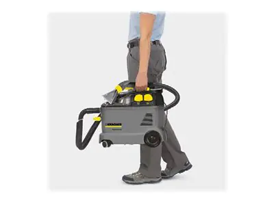 Kärcher Waschsauger Puzzi 8/1 33,2 x 44,2 x 52,4 cm (B x H x T) 8l 12-18m² 1l/min inkl. Polsterdüse mit integriertem Handgriff