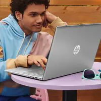 HP 17-cn2158ng i5 1235U/16GB/512SSD/FreeDOS/silver - 16 GB