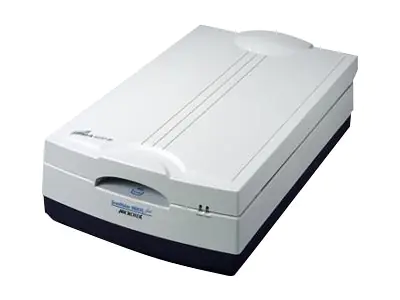 Microtek ScanMaker 9800XL Plus - Flachbettscanner - CCD - 305 x 432 mm - 1600 dpi x 3200 dpi - USB 2.0