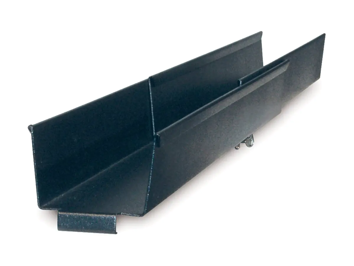 APC - Kabeltrog - Schwarz - für P/N: SMX1000C, SMX1500RM2UC, SMX1500RM2UCNC, SMX750C, SMX750CNC, SRT5KRMXLW-TW